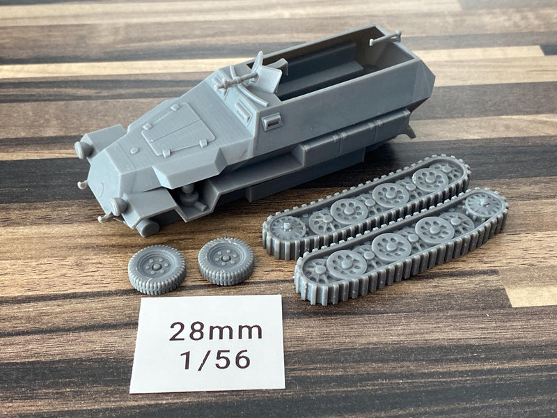 SD.KFZ. 251 C Half-track WW2 German APC - 3D Resin Printed 28mm / 20mm / 15mm Miniature Tabletop Wargaming Vehicle