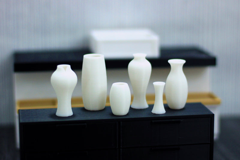 Sexy Curvy Vases Set - Dollhouse Miniature 1:12 Miniature Dollhouse Furniture