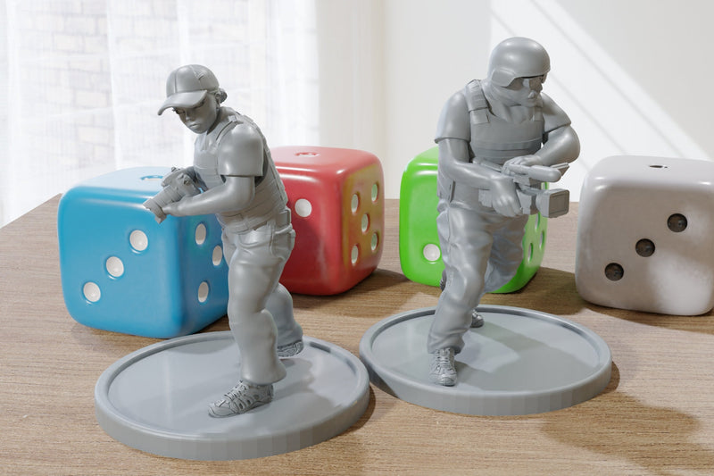 War Journalists - 28mm / 32mm Minifigures - Modern Wargaming Miniatures for Tabletop RPG