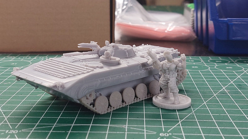 BMP-1 Infantry Fighting Vehicle | 28mm / 20mm / 15mm Wargaming Vehicle Compatible with Team Yankee