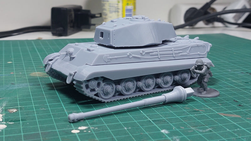 Pz.Kpfw.VI «Tiger II» (Sd.Kfz.182) - 3D Resin Printed 28mm / 20mm / 15mm Miniature Tabletop Wargaming Vehicle