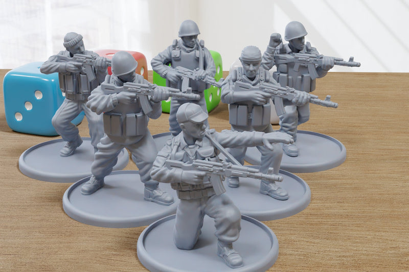 Modern Russian Riflesquad - Modern Wargaming Miniatures for Tabletop RPG - 28mm / 32mm Scale Minifigures