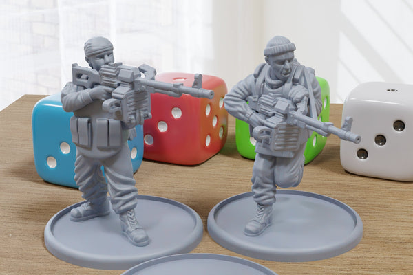 Modern Russian Machine Gunners - Modern Wargaming Miniatures for Tabletop RPG - 28mm / 32mm Scale Minifigures